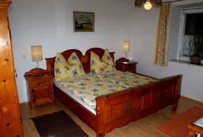 Apartment in a quiet but very central location, pets, 5min. swimming pool - Image 3