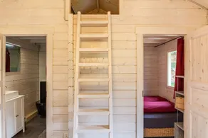 Tiny House \"Sundowner Cabin in the Green com vista para a montanha, terraço e jardim - Image 5