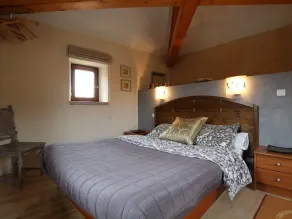 Charming Restored Pigeon House: Private Terrace, Swing Set, Near Loire River & Hiking Trails - Image 3