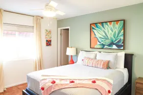 Walk to Beach! - Gorgeous San Clemente Cottage - Image 4