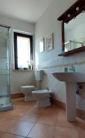 Lovely Cottage in the Tiber River Park, panoramic eclusivo near Todi - Image 3