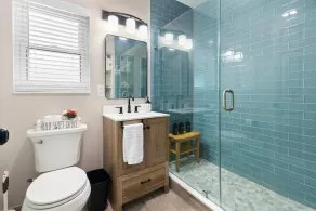 Private saltwater pool, beach service perks, conveniently located! Dinner on us! - Image 4