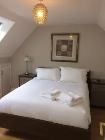 High Quality Modern Properties & Apartments, Beautiful Village Setting - Image 4