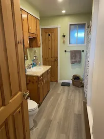 4 bed ,2 bathroom home. 2 of the 4 bedrooms are slightly smaller . Still comfort - Image 3