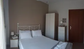 Modern, fully equipped Apartment with sea view - Image 4