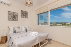 Irene Luxury Villa - Image 5