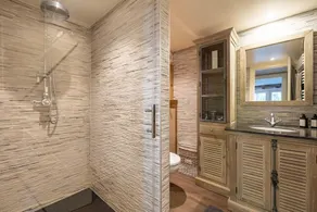 Stylish chalet in La Roche with big garden - Image 3
