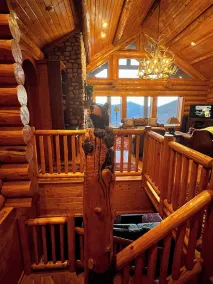IMAGEM PERFEITA! Log Home luxuoso w / Mtn Views, WIFI, Gás F / P & Pool Table! - Image 2