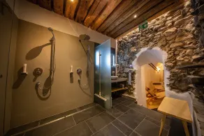Chalet Moarhaus elegantemente rinnovato con sauna privata - Image 4