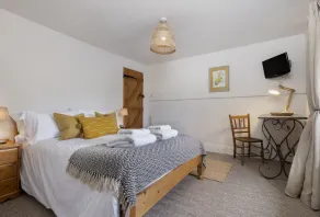 Shepherds Cottage - Image 5
