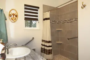 Private Wohnung auf 5 Hektar - Image 2
