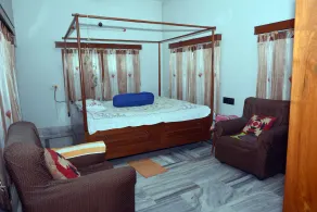 Hibiscus Chandannagar, Une maison pour tous. - Image 4