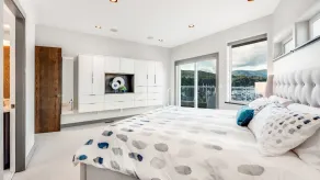 Bliss by the Bay w/ Amazing Rooftop Patio - Image 5
