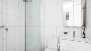 BOUTIQUE STAYS - Axel Apartments 201 The Clarke - Image 3
