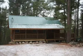 Die 3-Bären-Hütte - ein Adirondack-Abenteuer - Image 3