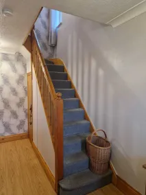 Hereford City - Goldcrest House - 4 Bedroom House With Parking, Located Very Close To City Centre & River Wye - Sleeps Up To 6 Guests - Hosted by RENTMYHOUSE - Image 4