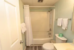 ROYAL GARDEN RESORT 201 condo - Image 3