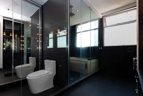 Modern apartment for long stay rentals - Image 5