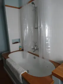 Townhouse St Jacques - Green room, with private bathroom, centre of Eymoutiers. - Image 3