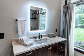 Fully Renovated Condo - Sleeps 7! - Image 3