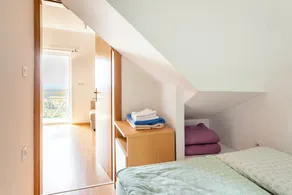 Peaceful paradise among vineyards with charming balcony view. River Kolpa nearby - Image 4