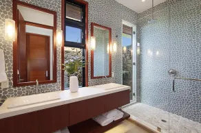 Panoramic Ocean Views From Private Gated Estate - Image 2