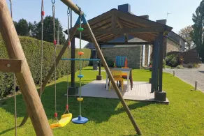 2 Bed Cottage Sleeps 5 with Pool and Pet Friendly - Image 3