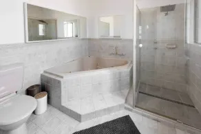 Ludere Normanville - Image 4