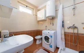 Awesome home in Porec - Image 2