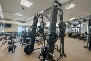 3bd, 3ba Renovated Emerald Grande Condo, 3 King Beds! Dedicated Internet! - Image 4