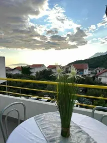Apartamento de una habitación con balcón y vista al mar Podaca, Makarska (A-11274-c) - Image 5