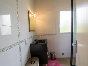 Maison rénovée avec WiFi et terrasse à Trélissac - Image 3