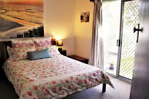Cosy & cheerful three bedroom cottage with sea views & wifi - pets welcome! - Image 5