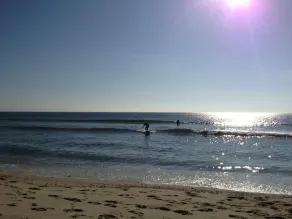 Stunning Sunsets on Quonnie Waterfront- 2 Kayaks, Beach Pass & Backyard Clamming - Image 2
