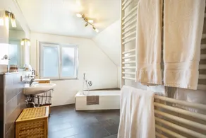 Apartamento 'Diesch' con jardín compartido, balcón y Wi-Fi - Image 3