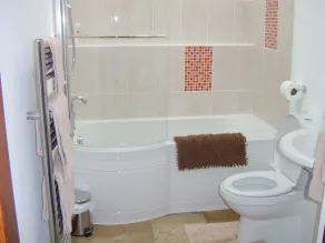 Den Shippen, traditionelle granit laden i hjertet af Treen - Image 5