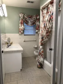 SUPER- PRICED CONDO FOR 28 DAYS  OR MORE - Image 2