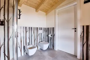 Apartment im luxuriösen Chalet „Baita Treeb Tramontana“ mit Seeblick & privater Terrasse in Civenna - Image 5