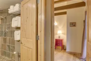 River Breeze Chalet - Meredith Lodging - Image 5