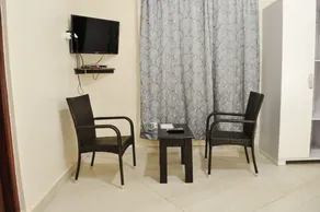 Decale Jewel Stone Hotel - Image 2