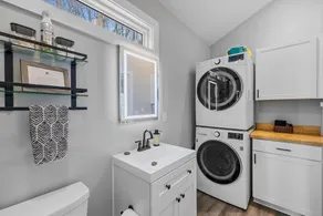 Dog Friendly Tiny Home 15 Min from Asheville's Best - Image 3