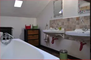 Villa Castel Bed and Breakfast - Image 3