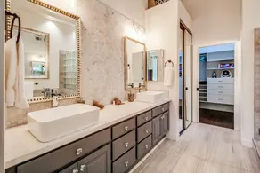♥ Casa Paradiso – Ett privat lyxigt semesterhus i ♥ of the City: Putt-Putt, pool, utsikt, plats! - Image 3