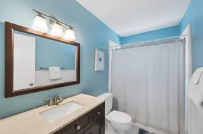 Harbor Heights Private Pool Vacation Home On Canal With Bbq And Dock 2 Bedroom Home - Image 3