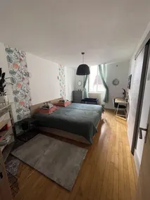 Appartement moderne centre ville médiéval - Image 4