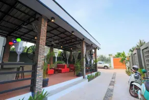 Golden Bayon Boutique Hotel - Image 3