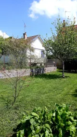 Detached house at the foot of the Baye pond and the Canal du Nivernais - Image 5