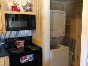 Eagles Nest Camping Brewer Cabin - Image 5