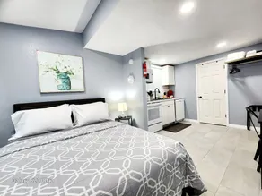 PRIVATE GETAWAY - Image 5