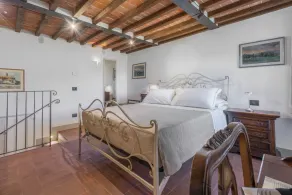 La Castellana Apartment Shared Pool - Image 5